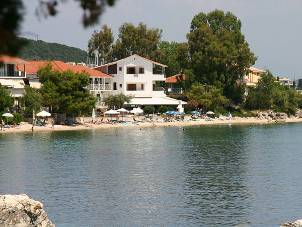 LEFKADA - LABRINI APARTMENTS